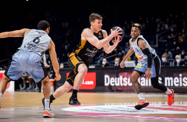 得分外加近 得分外加近