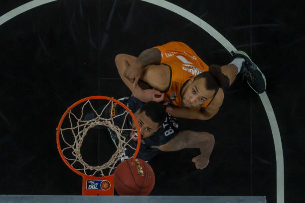 许多网友留 许多网友留