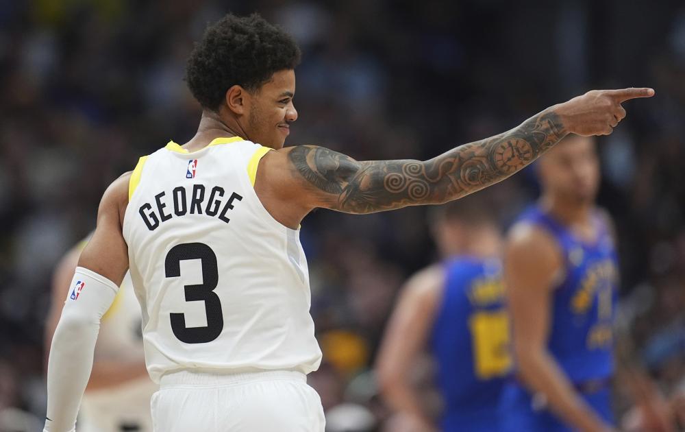 仿佛为全场 仿佛为全场