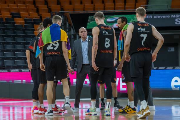 战术解析 战术解析